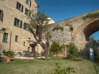 Arnolfo B&B Hotels in Colle di Val d'Elsa