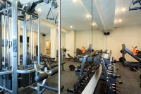 Ramada by Wyndham Revelstoke - Gym