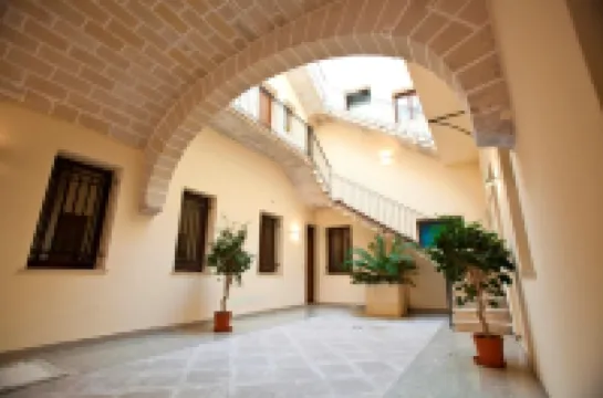 CasaTrapani Rooms & Apartments