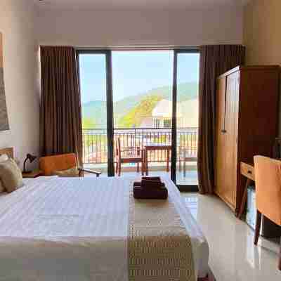 The Happinezz Hills Hotel Rooms