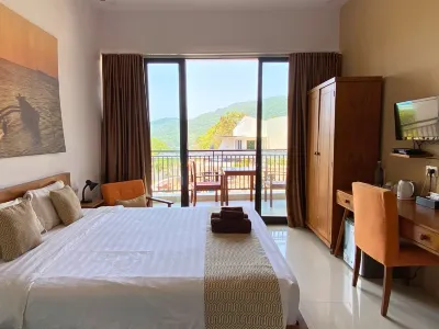 The Happinezz Hills Karimunjawa Hotel dekat Bandar Udara Dewandaru