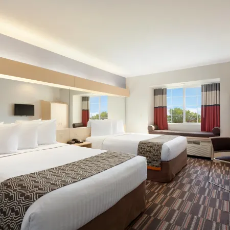 Microtel Inn & Suites by Wyndham Modesto Ceres