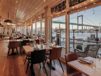 Quality Hotel Waterfront Hotels near Slottsskogsvallen