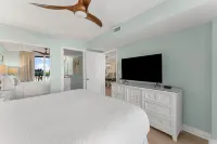 Pelican Beach 315