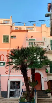 Le Antiche Porte Hotels in Peschici