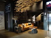 The Chicago Hotel Collection Wrigleyville Hotels near Lakeview