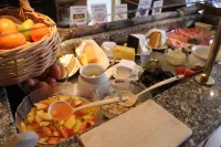 Alpenhof - Breakfast