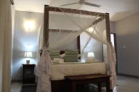 Tlou Safari Lodge Hotels in Kasane
