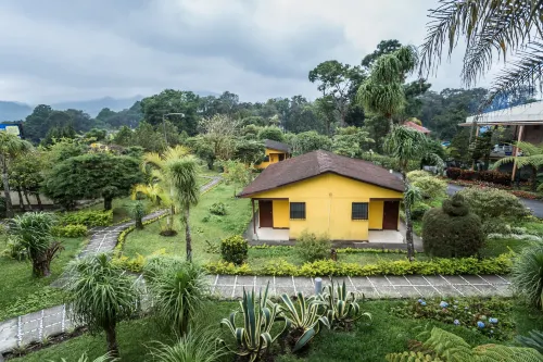 Park Hotel Hotels in Coban