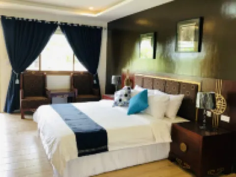 Marand Beach Resort Hotéis em Bauang