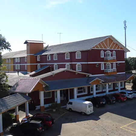 Hotel Galo Vermelho