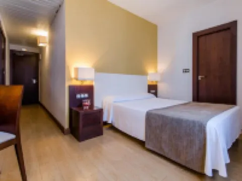 Don Juan Hotels in Granada