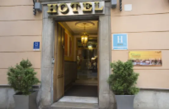 Hotel Reina Cristina