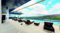HAMPTON INN BY HILTON SAN LUIS POTOSI - Pools