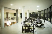 미나스 플래티넘 호텔 & 컨벤션 Sao Bras do Suacui 호텔