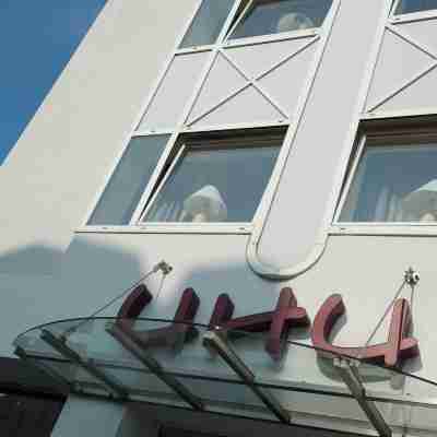 胡加爾尼高級飯店 Hotel Exterior