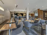 DoubleTree by Hilton Greenville Woodruff Road Hotels in Greenville