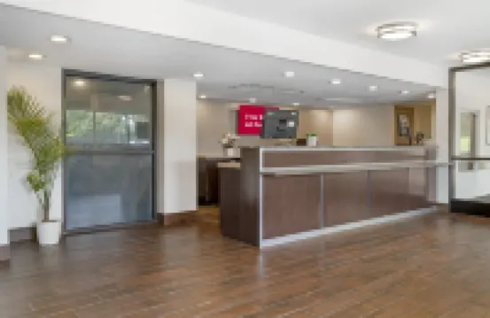 Red Roof Inn Detroit-Rochester Hills/ Auburn Hills Hotels in Rochester Hills