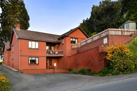 Erris Villa Отели в г. Диссерт энд Трекоед