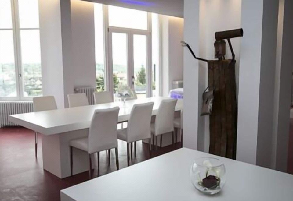 4. 빌라 파니 티에..