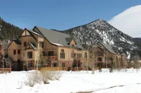Red Hawk by Keystone Resort Hotels near Cowboy Up Rock Garden