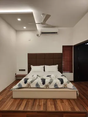 Live On Cloud 9 at Kochi