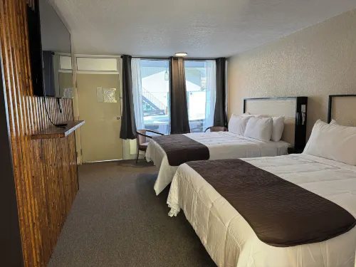Sleepy Bear Motel - 2-Star