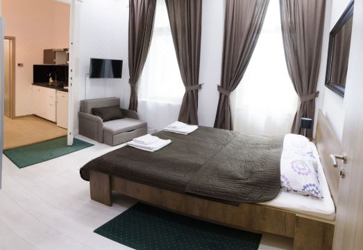 4. 바치 스트리트 ..