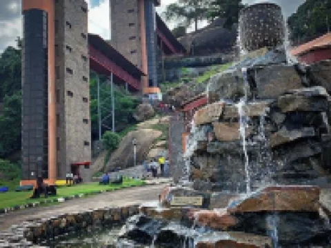 Abeokuta 2-Bed House Sleeps 4 with Free Parking Hotels in Abeokuta