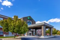 Holiday Inn Express & Suites Salisbury - Delmar