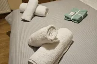 Cosy London Apartment with Great Views Hotels in Barnet