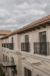 Hotel Plaza 79