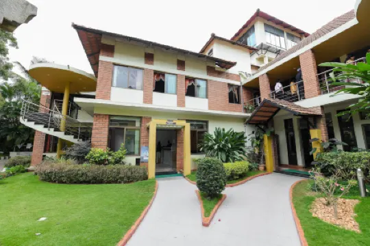 Hotel le Ruchi the Prince