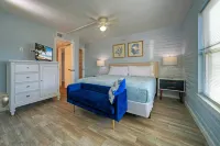 Beach Boardwalk Access Pool Remodeled Interior Tropical Haven by AvantStay Hotels near Fly It Port ' A