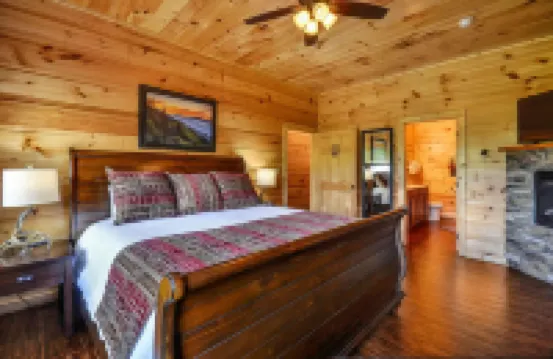 令人嘆為觀止的十四卧室小屋，電梯景觀，遊戲，熱水浴缸應有盡有