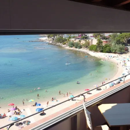 BUE Marino Hotel & Rooftop Bar