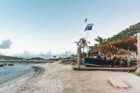 Bitter End Yacht Club - bar