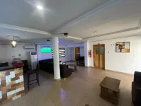 雷連斯廣場普雷斯肯飯店