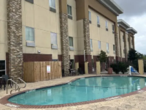 MATHIS DELUXE HOSPITALITY Hotels in Mathis