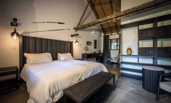 Sunbirds Oasis Lodge