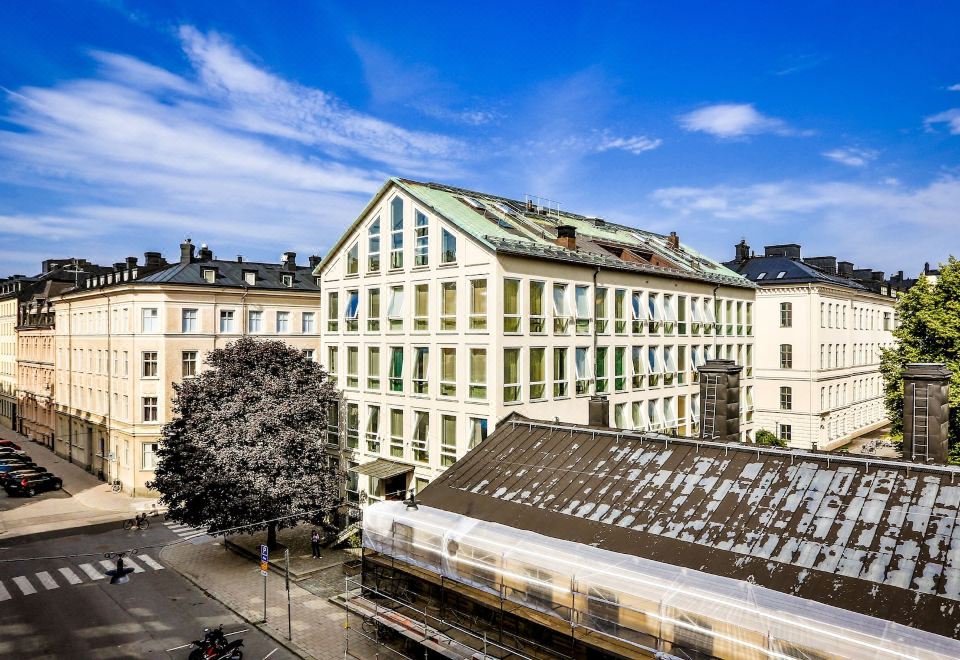hotel overview picture