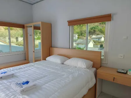 Lombokhouse Mandalika Отели в г. Центральний Ломбок