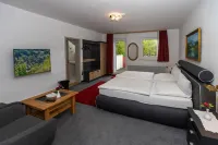 Villa Feise - parking