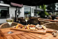Hotel de Oringer Marke & Stee by Flow - breakfast