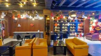 Syrus Hotel