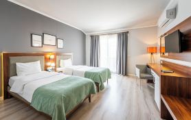 Hma Hotel & Suites