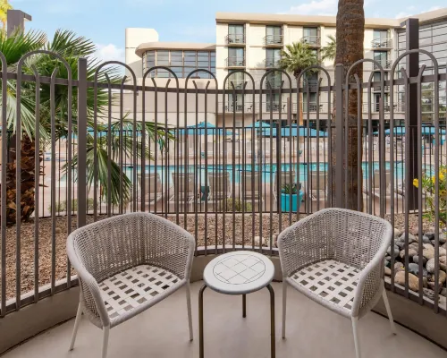 Embassy Suites by Hilton Phoenix Biltmore Thư giãn & Giải trí Photos