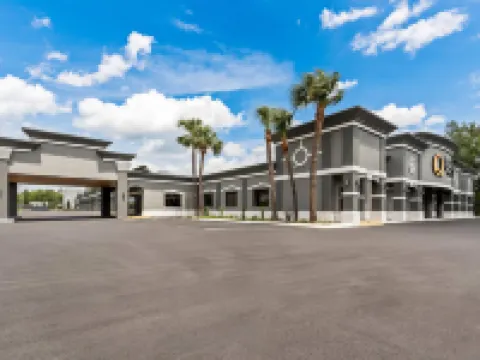 奧卡拉 I-75 品質酒店及套房 奧卡拉酒店