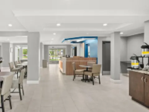 Microtel Inn & Suites by Wyndham Lexington Hotels in Lexington