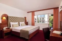 Mediteran Maradiso Hotel by Aminess Hotel di Crikvenica